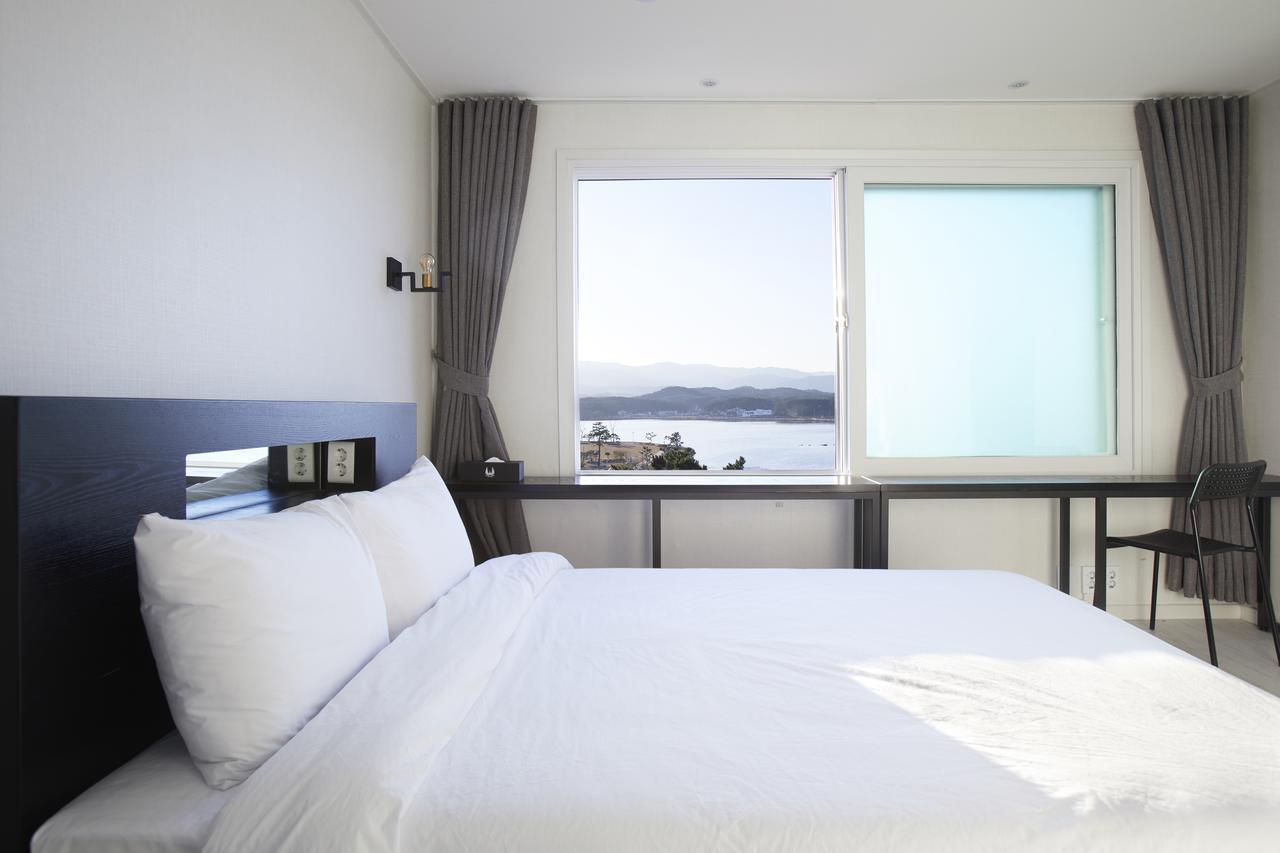 Hotel Swan جانجنيونج المظهر الخارجي الصورة